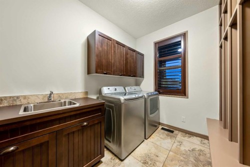 517 Boulder Creek Circle Se, Langdon, AB 