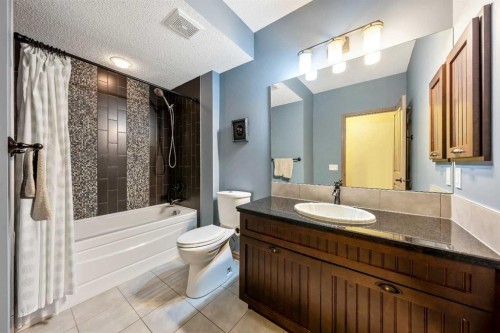 517 Boulder Creek Circle Se, Langdon, AB 