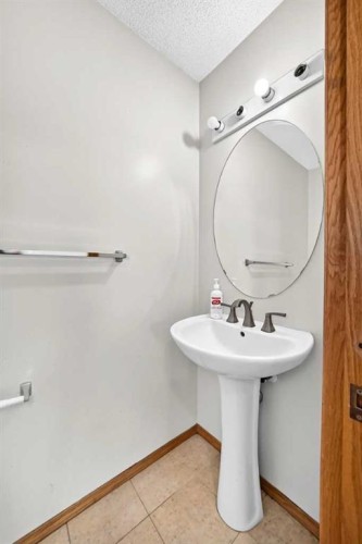 244 Los Alamos Place Ne, Calgary, AB 
