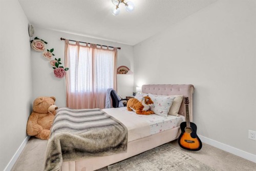 337 Chelsea Hollow, Chestermere, AB 