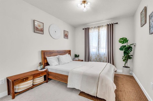 337 Chelsea Hollow, Chestermere, AB 