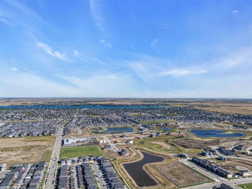 337 Chelsea Hollow, Chestermere, AB 