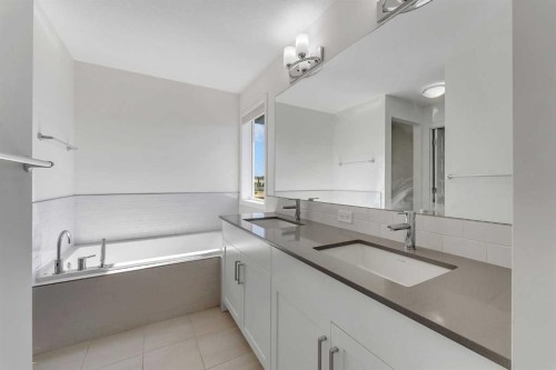 31 Corner Meadows Grove Ne, Calgary, AB 