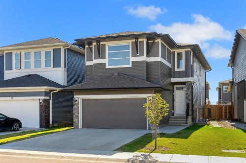 31 Corner Meadows Grove Ne, Calgary, AB 
