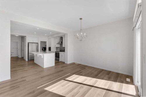 31 Corner Meadows Grove Ne, Calgary, AB 