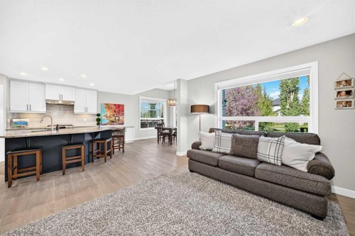 91 Cranfield Circle Se, Calgary, AB 