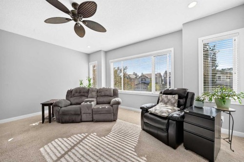 91 Cranfield Circle Se, Calgary, AB 
