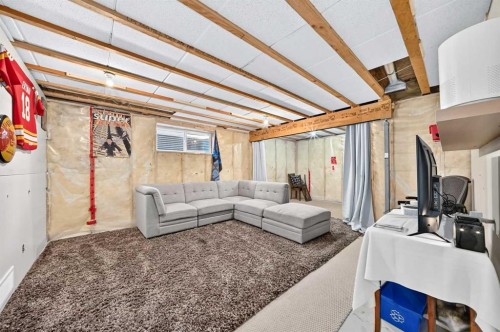 91 Cranfield Circle Se, Calgary, AB 