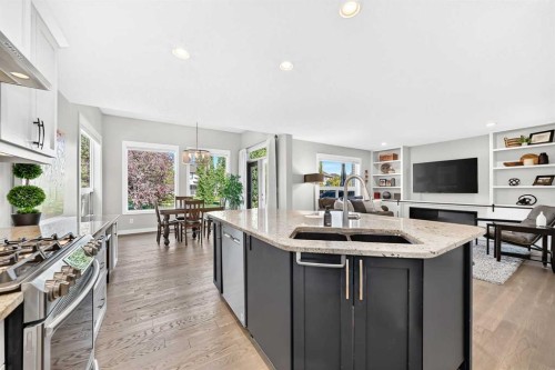 91 Cranfield Circle Se, Calgary, AB 