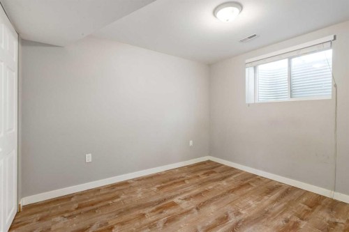 113 Hounslow Drive Nw, Calgary, AB 