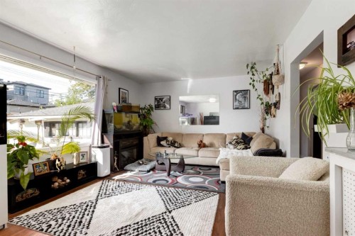 113 Hounslow Drive Nw, Calgary, AB 