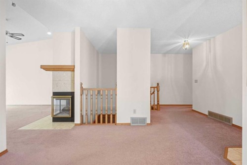 109 Shawnee Rise Sw, Calgary, AB 