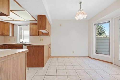 109 Shawnee Rise Sw, Calgary, AB 