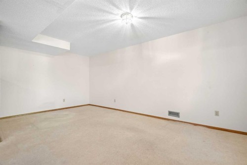 109 Shawnee Rise Sw, Calgary, AB 