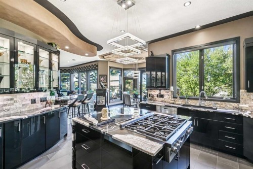 9 Evergreen Cove Sw, Calgary, AB 
