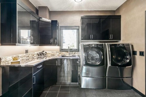 9 Evergreen Cove Sw, Calgary, AB 