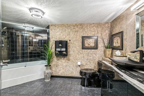 9 Evergreen Cove Sw, Calgary, AB 