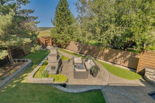 9 Evergreen Cove Sw, Calgary, AB 