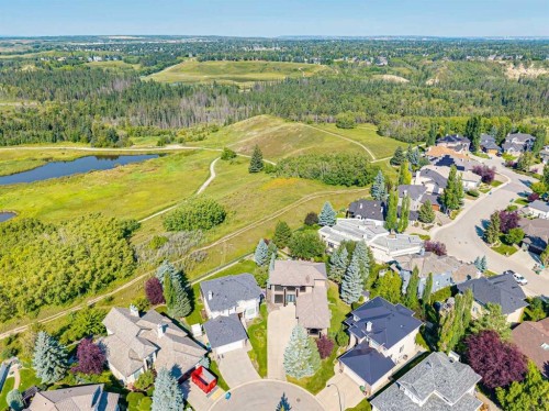 9 Evergreen Cove Sw, Calgary, AB 