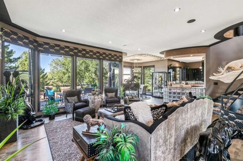 9 Evergreen Cove Sw, Calgary, AB 