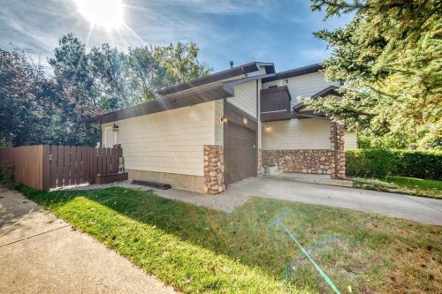 128 Marquis Place Se, Airdrie, AB 