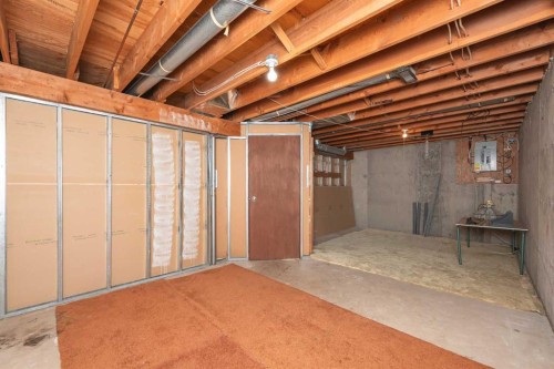 2 Deer Lane Road Se, Calgary, AB 