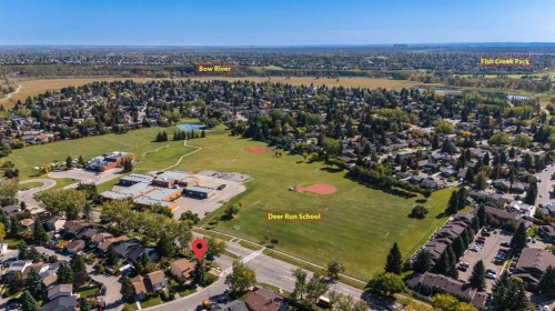 2 Deer Lane Road Se, Calgary, AB 