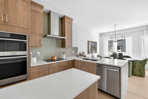 712 Sovereign Common Sw, Calgary, AB 