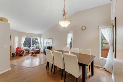 107 Hawkhill Place Nw, Calgary, AB 