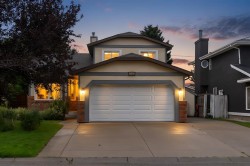 107 Hawkhill Place NW Calgary, AB T3G 2V4