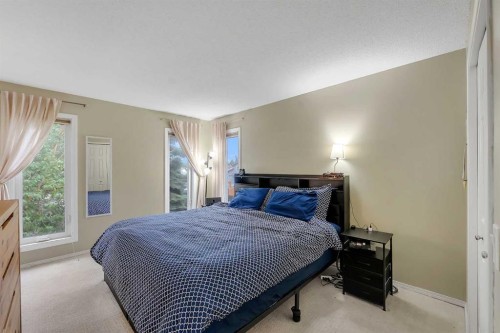 107 Hawkhill Place Nw, Calgary, AB 