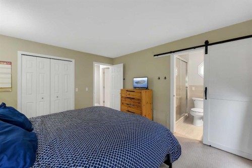 107 Hawkhill Place Nw, Calgary, AB 