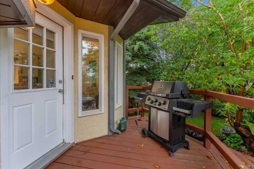 107 Hawkhill Place Nw, Calgary, AB 