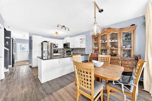 148 Creek Gardens Close Nw, Airdrie, AB 