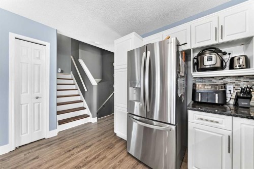 148 Creek Gardens Close Nw, Airdrie, AB 