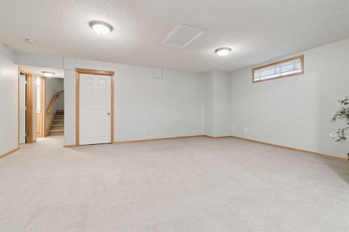 115 Cove Crescent, Chestermere, AB 
