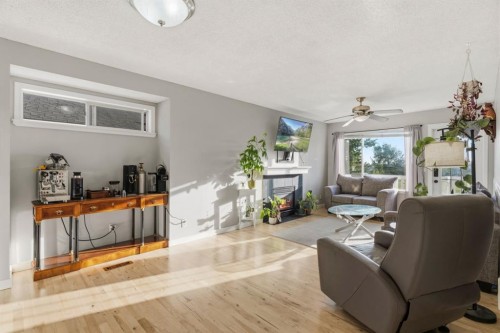 1541 Big Springs Way Se, Airdrie, AB 