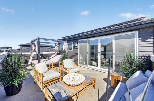 153 Mitchell Road Nw, Calgary, AB 
