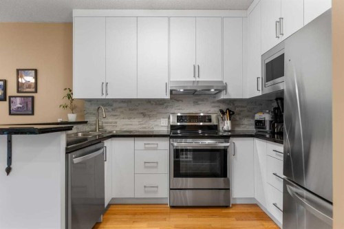 1515 21 Avenue Sw, Calgary, AB 
