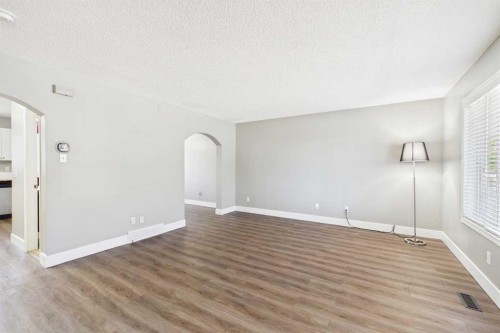 9 Citadel Point Nw, Calgary, AB 