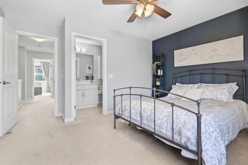 1025 New Brighton Grove Se, Calgary, AB 