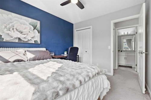 1025 New Brighton Grove Se, Calgary, AB 