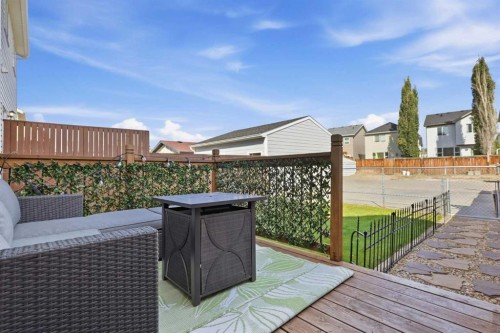 1025 New Brighton Grove Se, Calgary, AB 