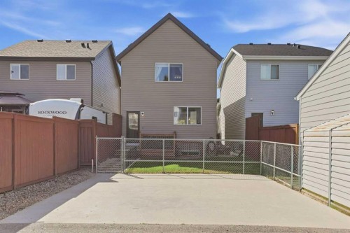 1025 New Brighton Grove Se, Calgary, AB 