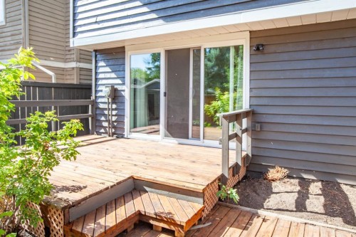 28 Midpark Gardens Se, Calgary, AB 