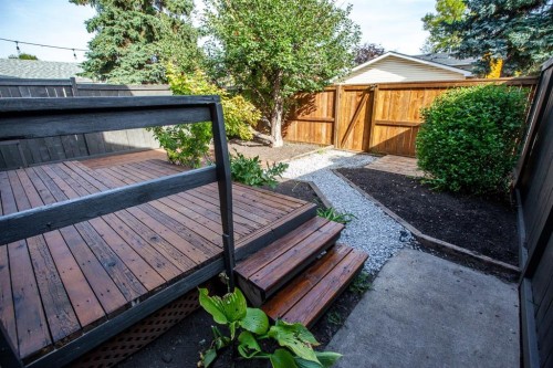 28 Midpark Gardens Se, Calgary, AB 