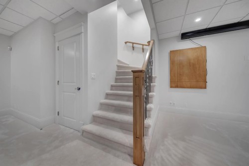 1010 19 Avenue Se, Calgary, AB 
