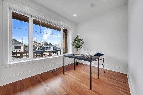 1010 19 Avenue Se, Calgary, AB 
