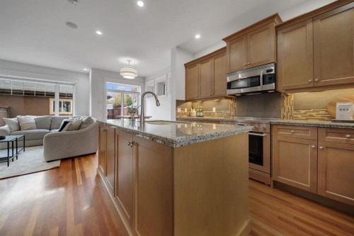 1010 19 Avenue Se, Calgary, AB 