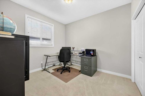 134 Hanson Drive Ne, Langdon, AB 